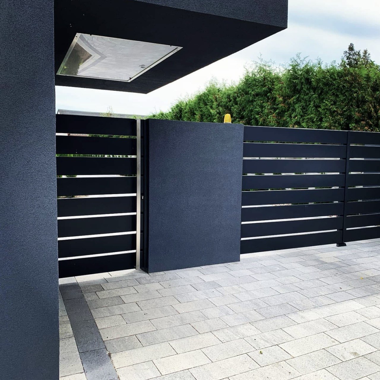 Panouri moderne cu ritm vertical