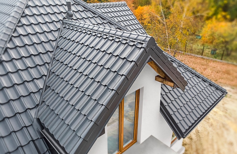 Acoperiș din țiglă metalică, Крыша из метало черепицы