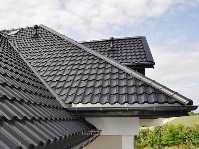Acoperiș din țiglă metalică, Крыша из метало черепицы