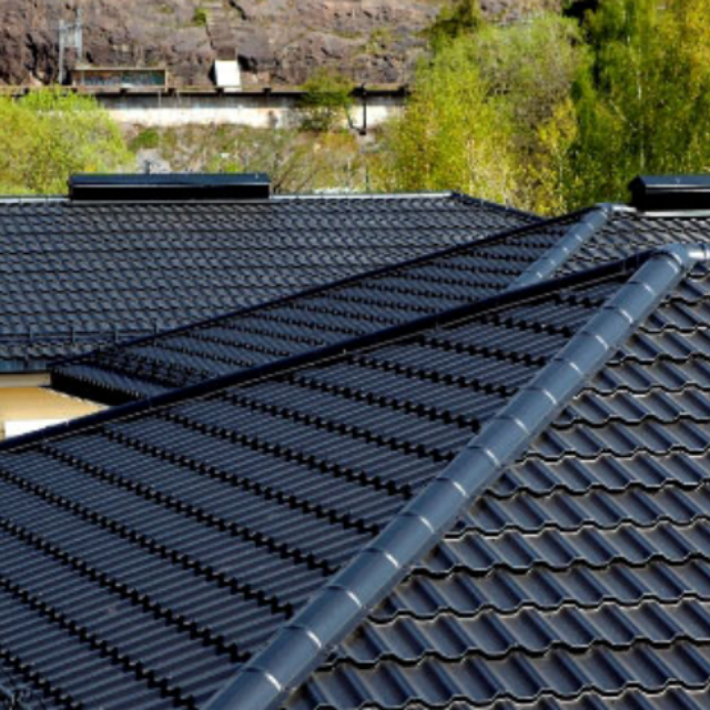 Acoperiș din țiglă metalică, Крыша из метало черепицы