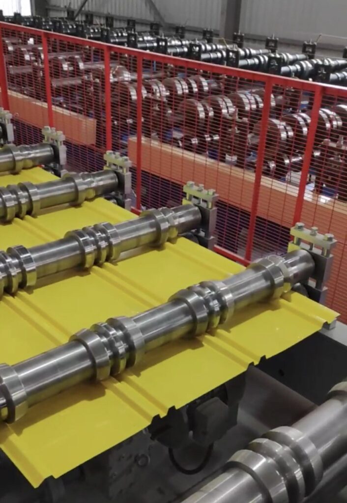 Producția de tablă ondulată pentru acoperișuri și fațade, Профнастил для крыш и фасадов