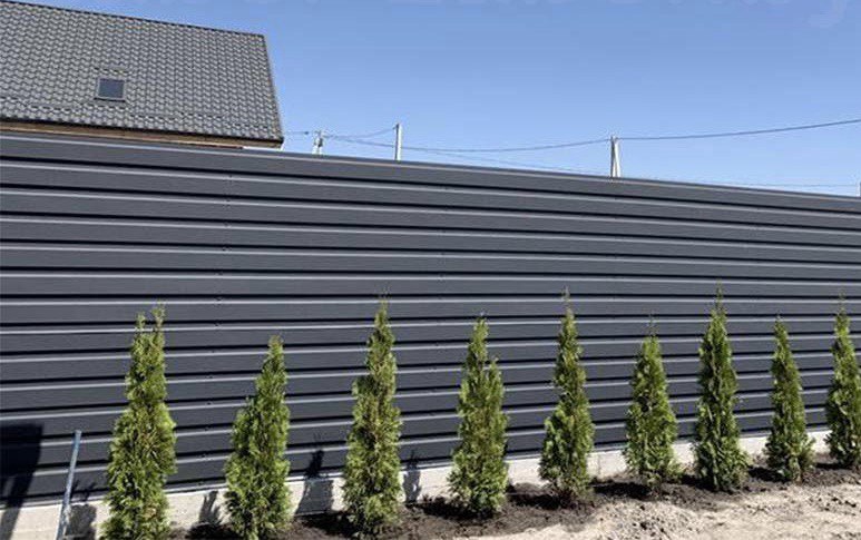 Gard din folie cutată, Профнастил для крыш и фасадов