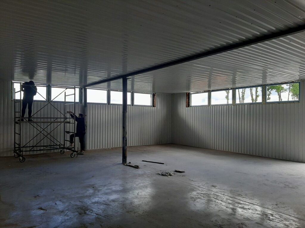 Folie cutată, Профнастил для крыш и фасадов